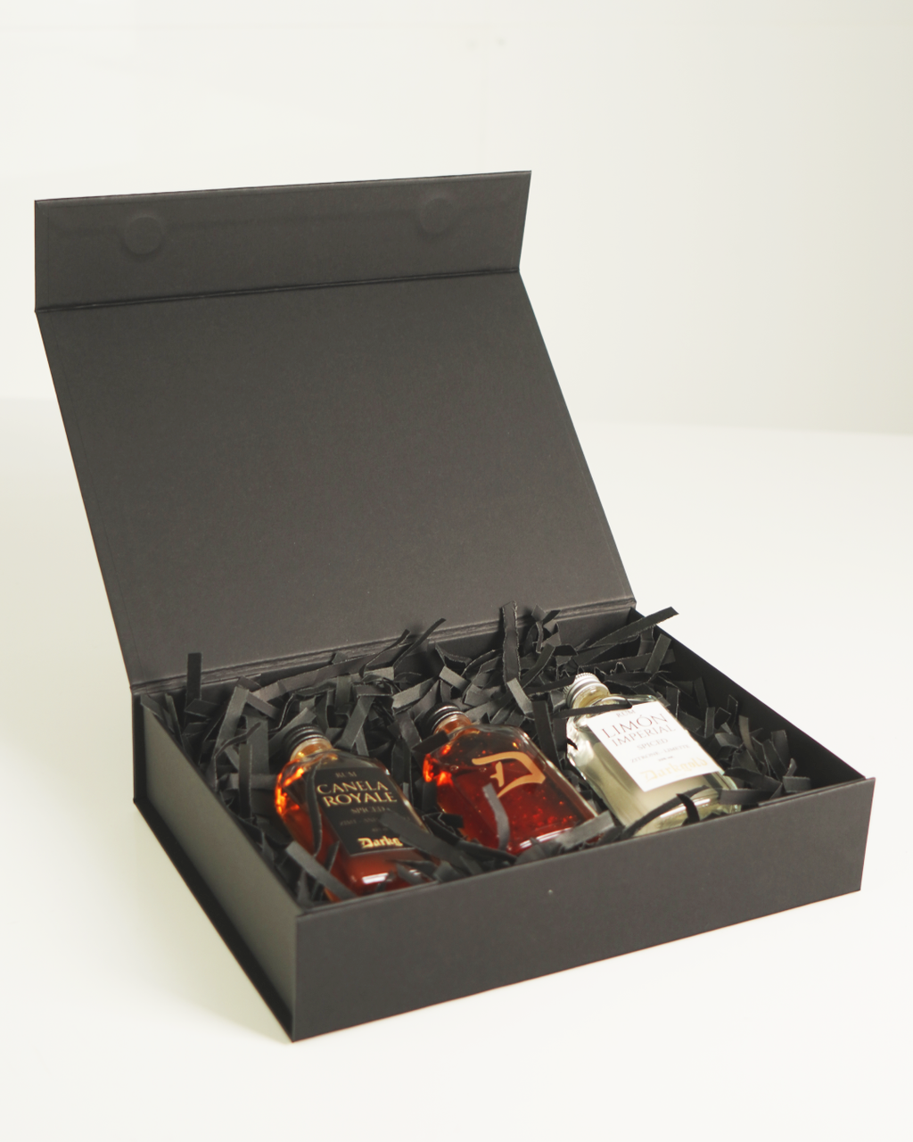 Darkgold Premium Geschenkbox – 3× Edition Bottles