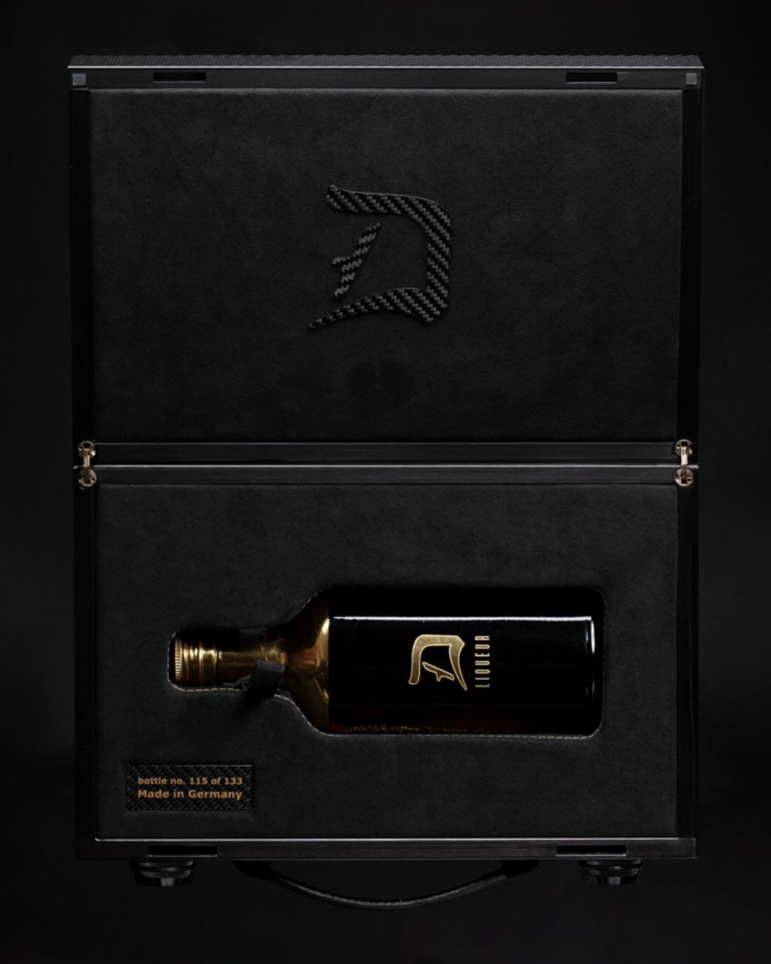 Darkgold Premium Likör mit 24 Karat Gold 700ml